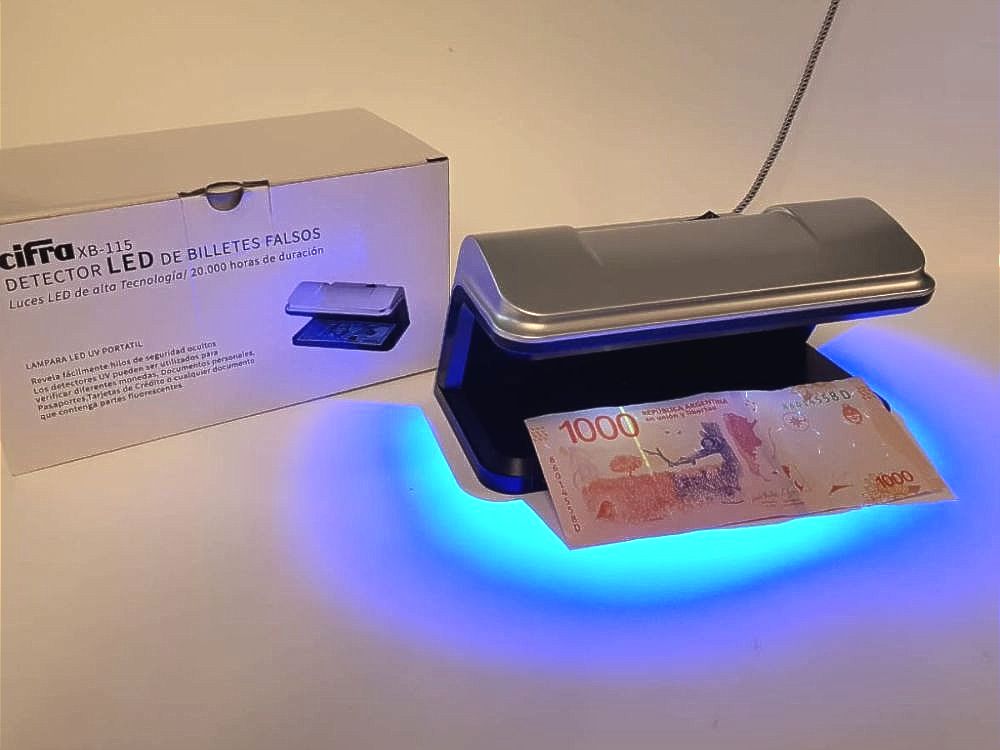 Detector LED de billetes falsos Cifra XB-115 - Unitronic